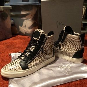 Mens Giuseppe ZIP Snakeskin Sneakers 100%Authentic